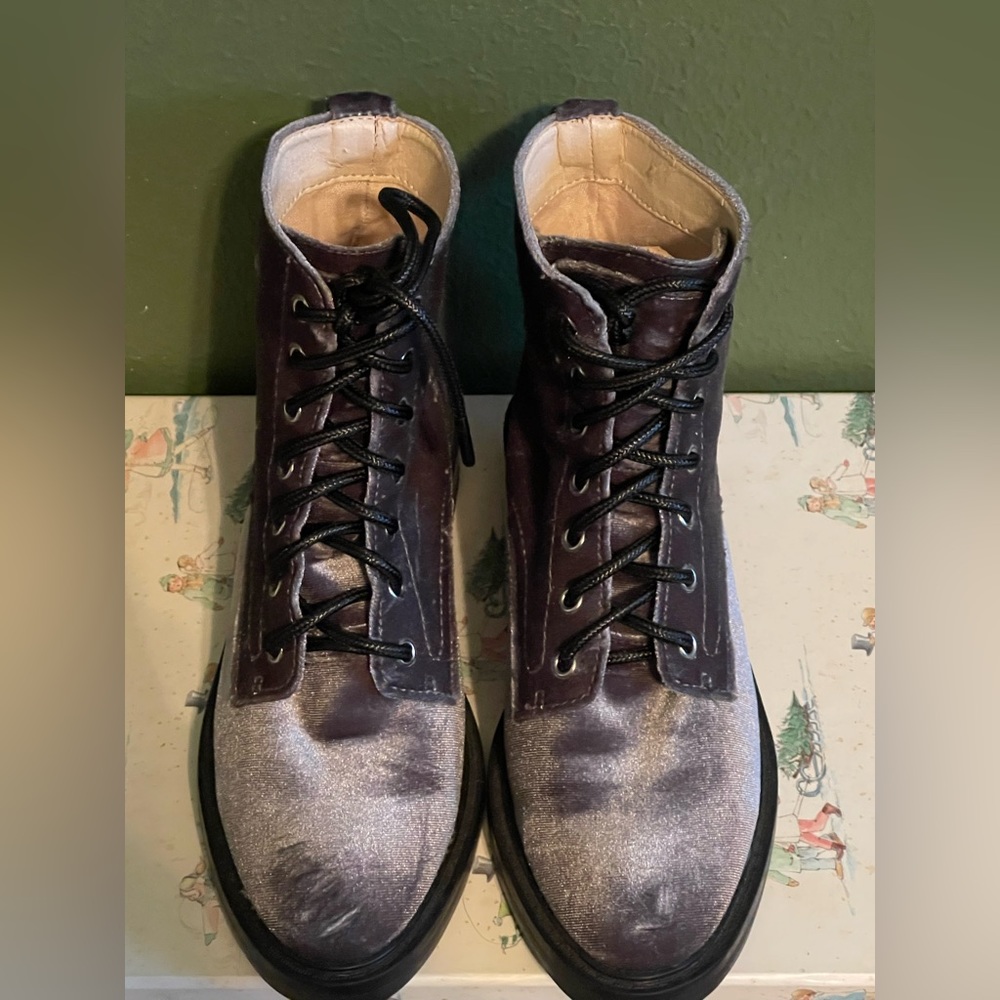 Dolce Vita Brand Bardot Charcoal Velvet Boots Booties In Size 7